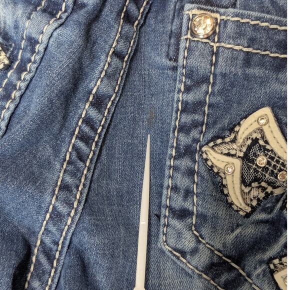 Miss Me Signature Bootcut Jeans Womens 27 Denim Leather Patch Pocket Pants Blue - Picture 6 of 6